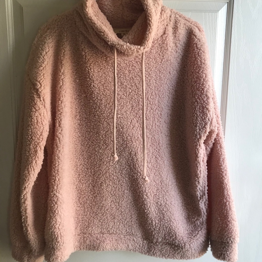 Junior pullover size medium shepa material